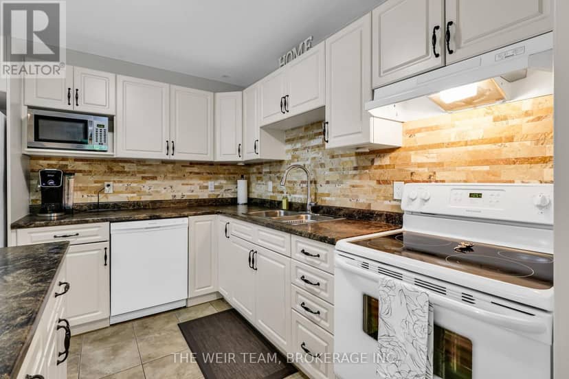 1018 Cook Drive — photo 18 of 40