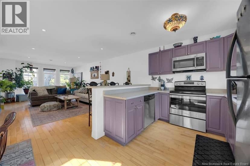 152 Duke Street — photo 10 of 27