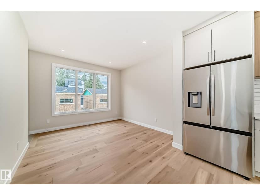 9637 85 ST NW — photo 30 of 40