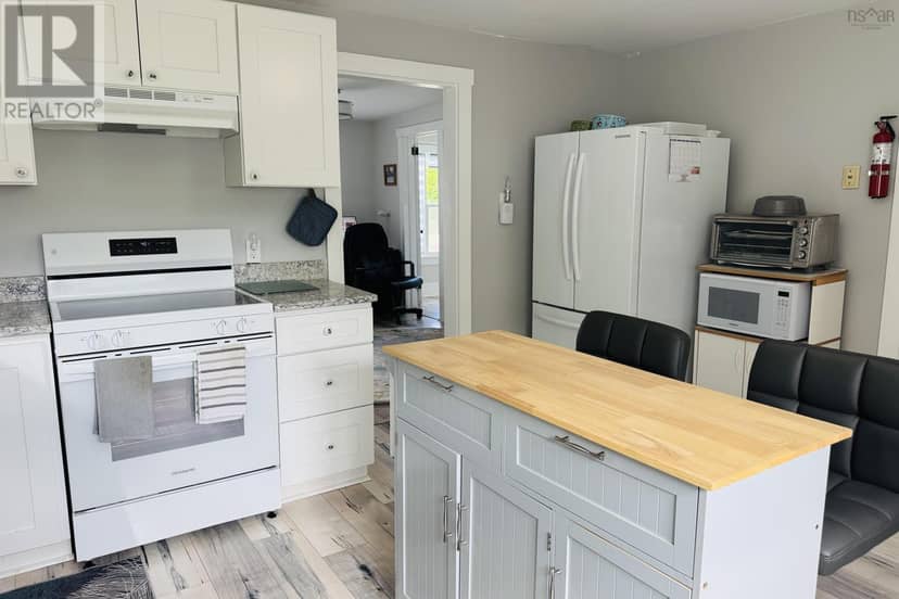 8414 Highway 209 — photo 12 of 40