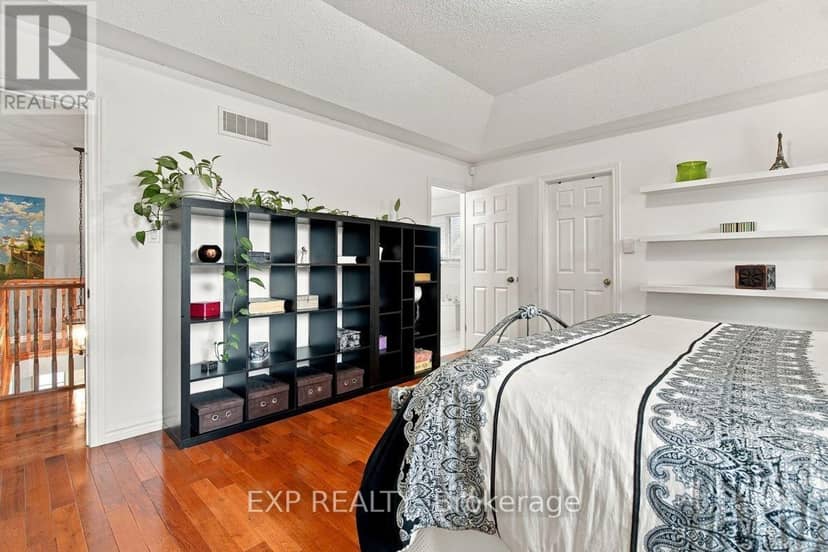 281 Chambers Avenue — photo 19 of 34