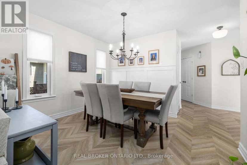 83 Comba Drive — photo 15 of 39