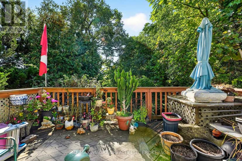 156 Terrace Hill Street — photo 8 of 14
