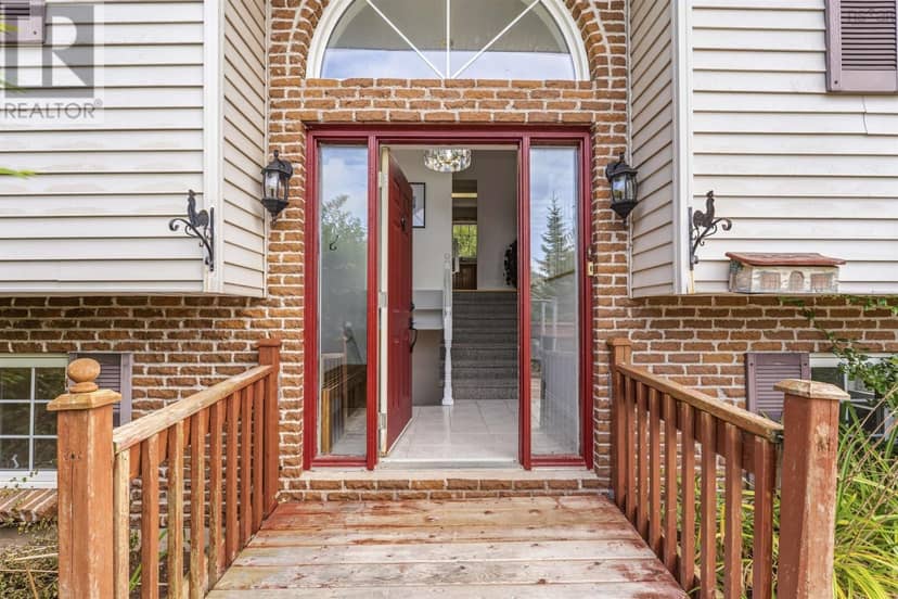 38 Charles Meade Drive — photo 13 of 40