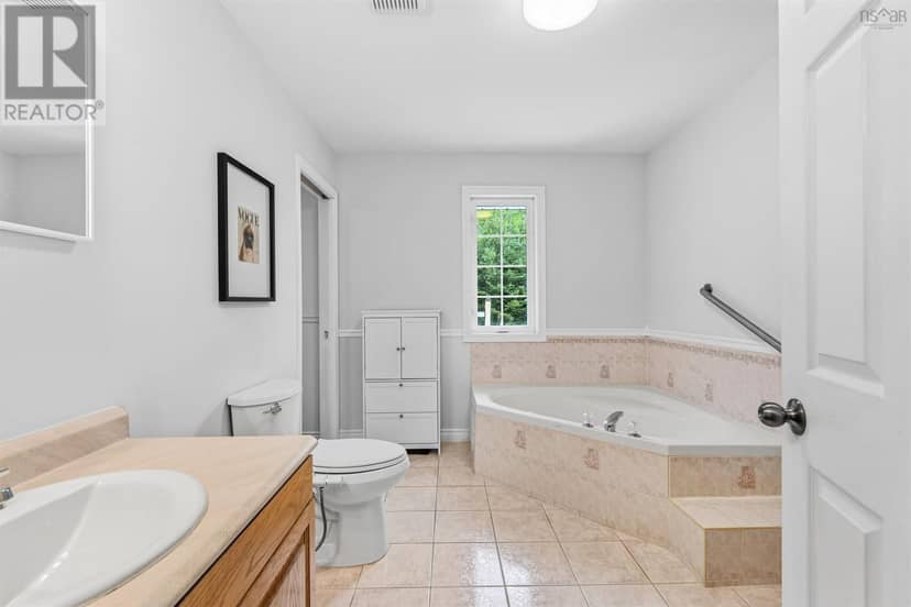 38 Charles Meade Drive — photo 33 of 40