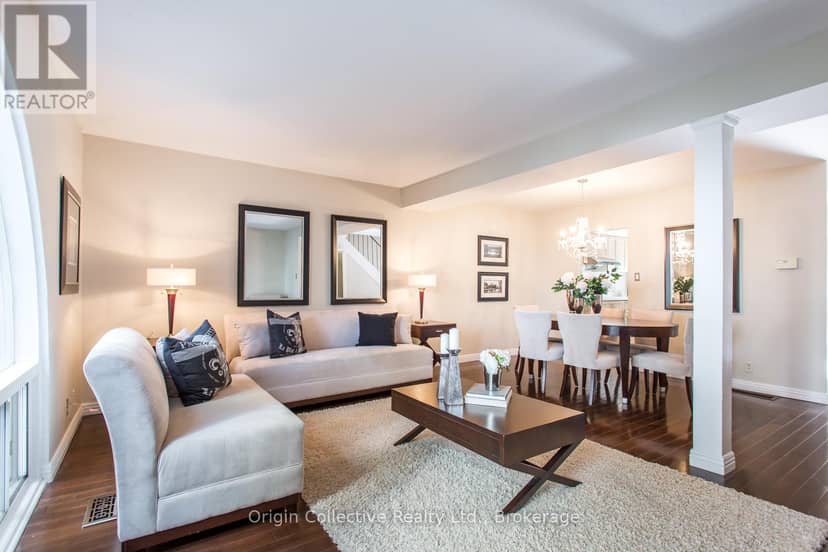 40 - 10 Esterbrooke Avenue, Toronto, photo 4