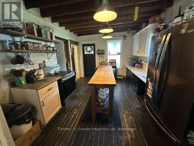 76 Nipissing Road E — photo 14 of 29