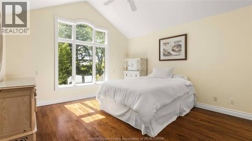 7702 St Clair Rd — photo 33 of 40