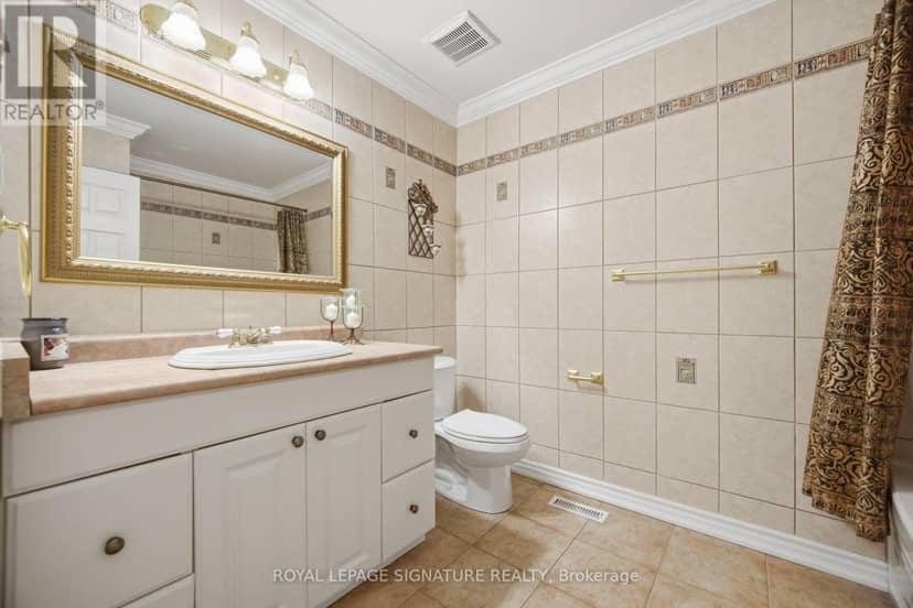 2130 Autumn Breeze Drive N — photo 31 of 40
