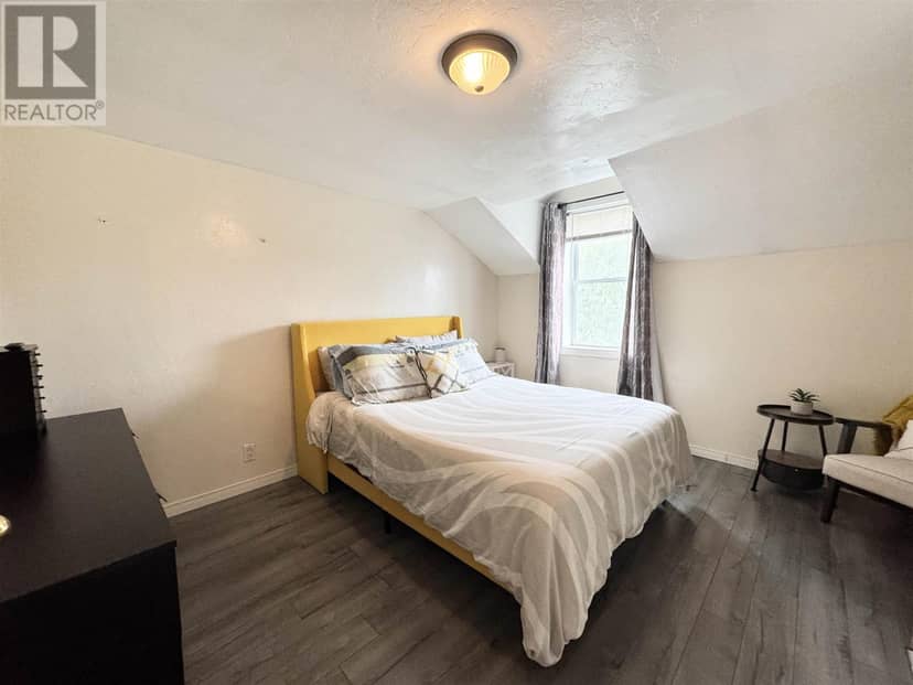 45 Elgin ST — photo 15 of 30