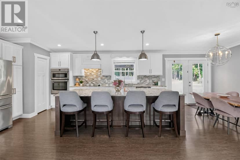 60 Monte Cristo Avenue, Enfield, photo 8