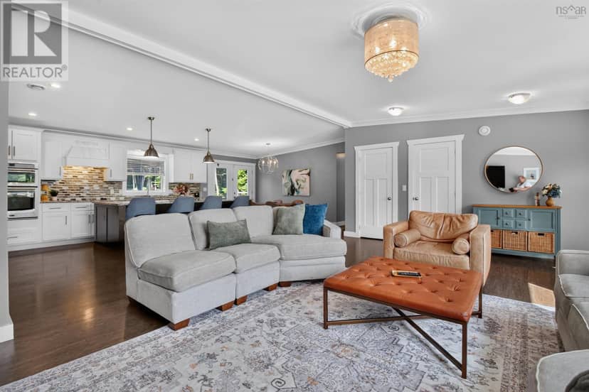 60 Monte Cristo Avenue, Enfield, photo 5