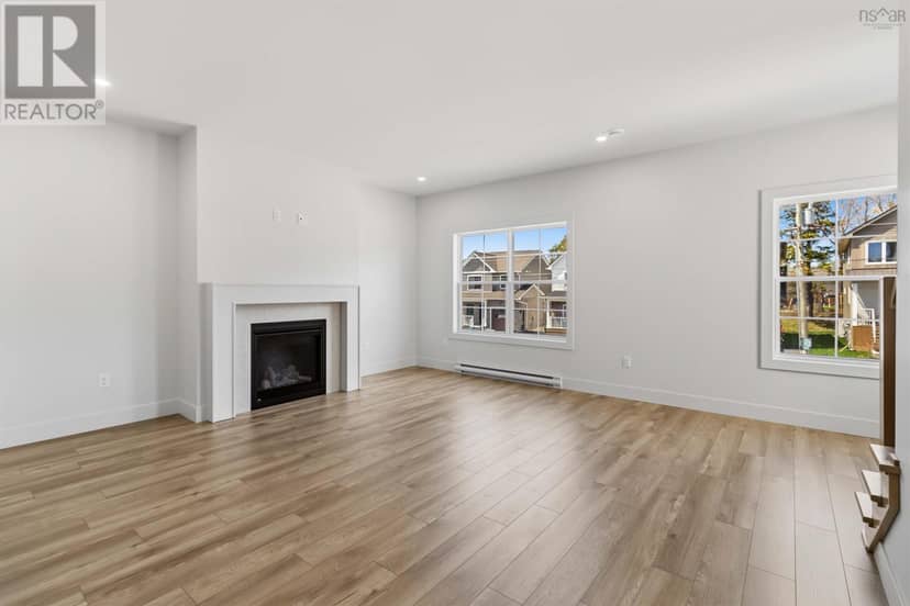 PC-5 18 Pearlgarden Close — photo 9 of 39
