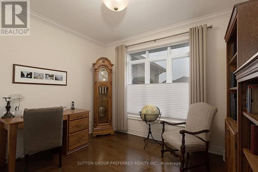 38 Brenmar Crescent — photo 31 of 40