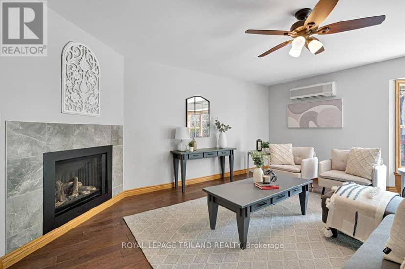 46 Rosebery Place — photo 18 of 40