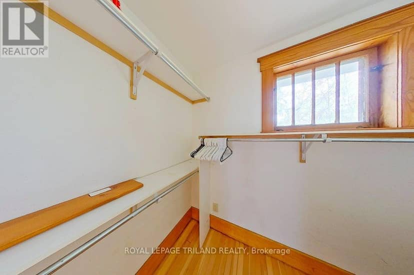 46 Rosebery Place — photo 27 of 40