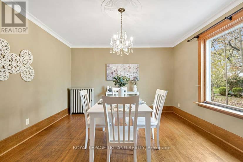 46 Rosebery Place — photo 9 of 40