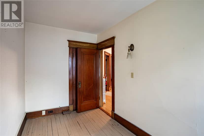 6 LeMarchant Road — photo 20 of 37