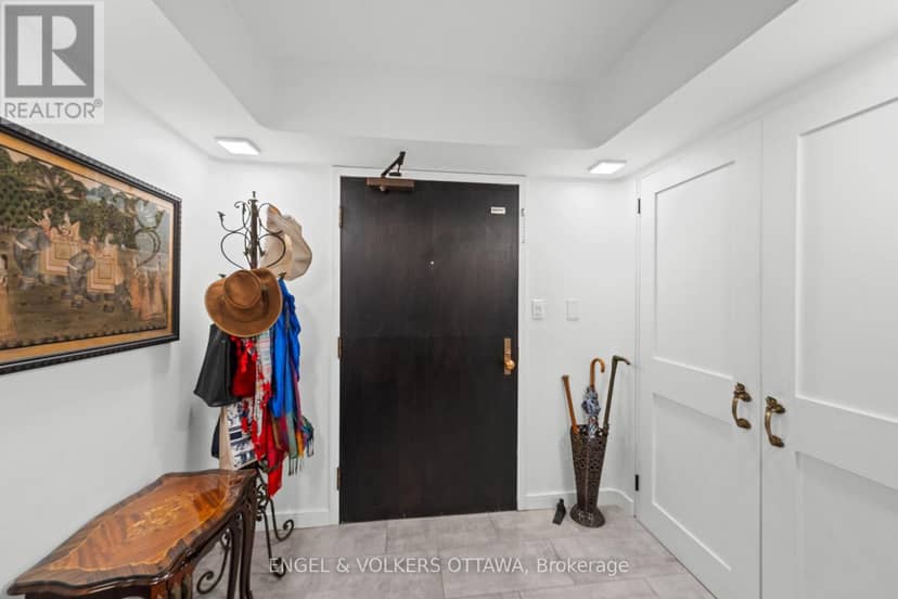 103 - 111 Echo Drive, Ottawa, photo 6