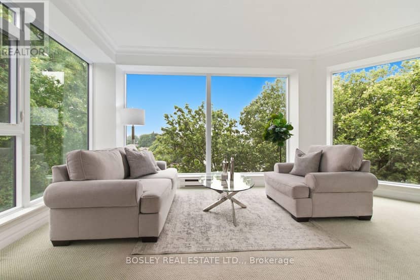 2604 - 701 Geneva Street — photo 12 of 40