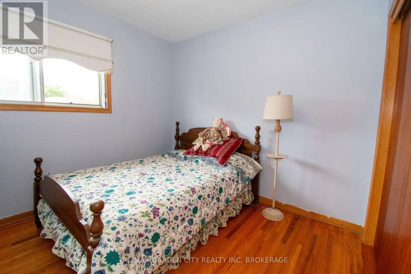 103 Kilgour Avenue — photo 17 of 40