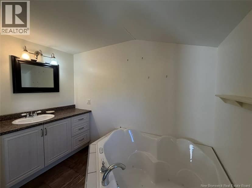 12 Fort Avenue — photo 24 of 27