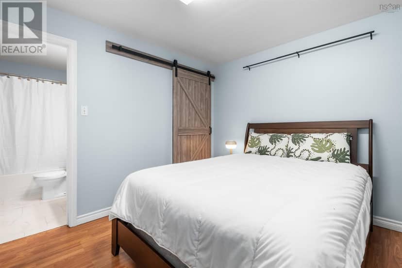 26 Princeton Lane — photo 30 of 38