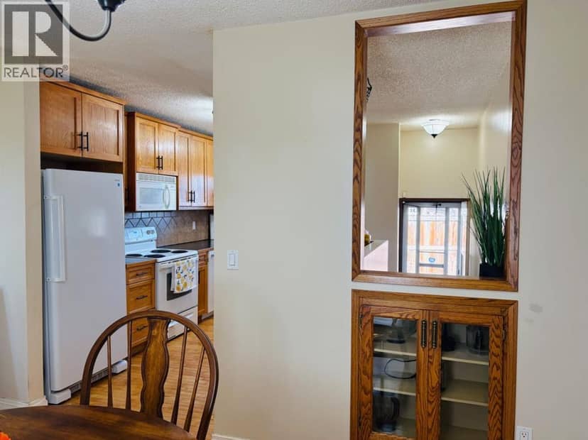 56 Aberfoyle Place NE — photo 14 of 40