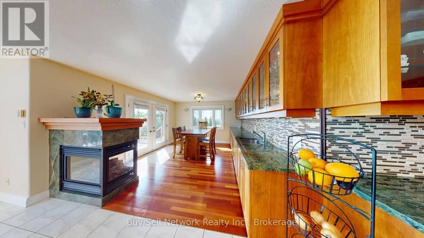29 Nurse Avenue — photo 15 of 40