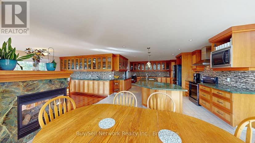 29 Nurse Avenue — photo 13 of 40
