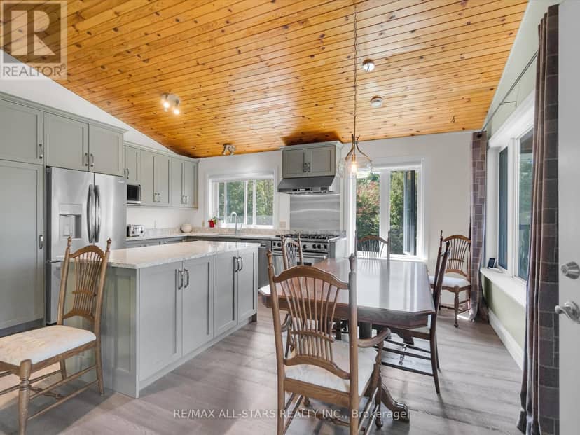 1435 Falkenburg Road — photo 7 of 40