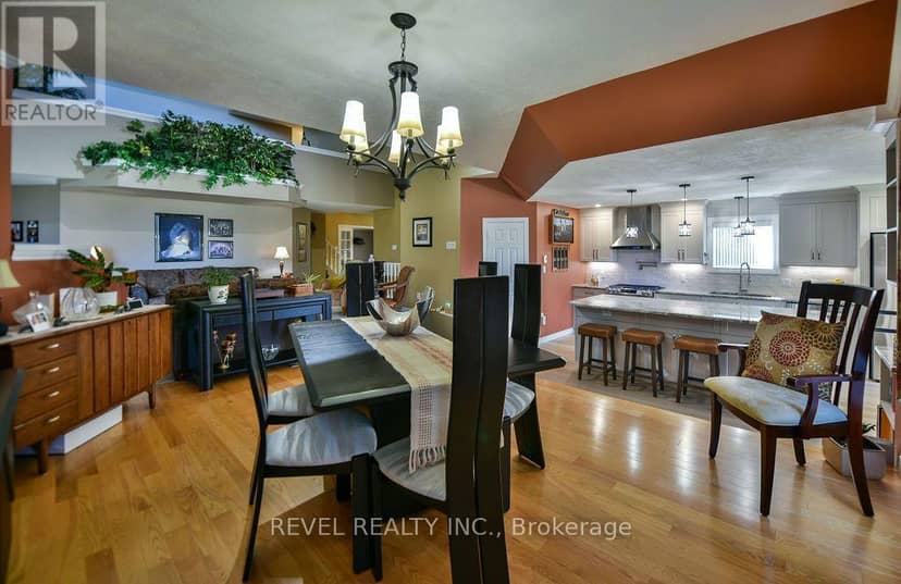 260 Emerald Street — photo 10 of 40