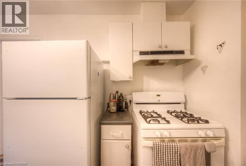 10 BRUCE Street — photo 11 of 40