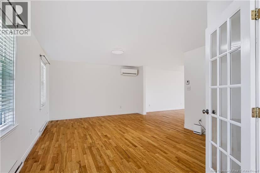 74 Rebecca Drive — photo 6 of 40