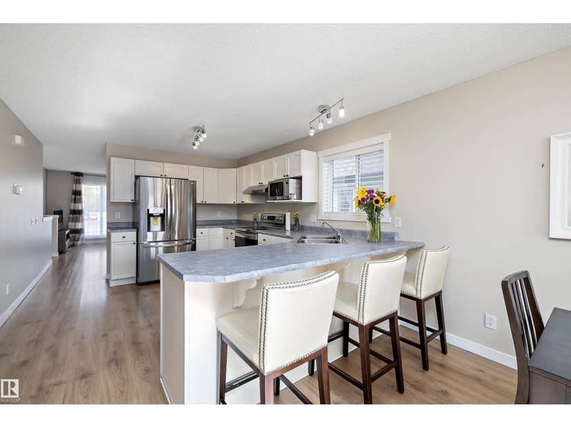 3019 33 AV NW, Edmonton, photo 8