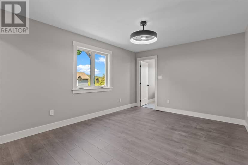 23 O'Briens Way — photo 13 of 37