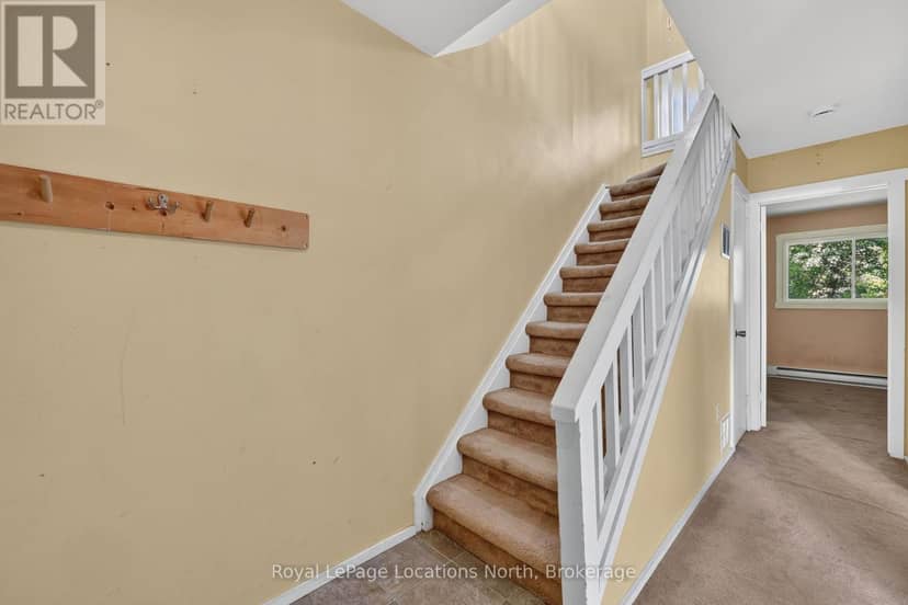 253 - 13 Harbour Street W — photo 10 of 35
