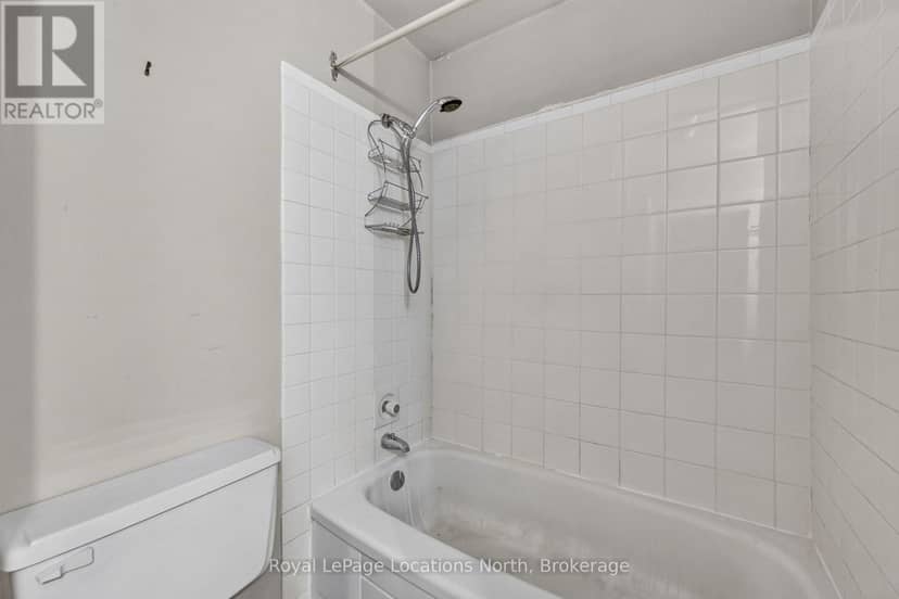 253 - 13 Harbour Street W — photo 29 of 35