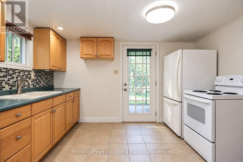 178 Golf Course Road — photo 3 of 7