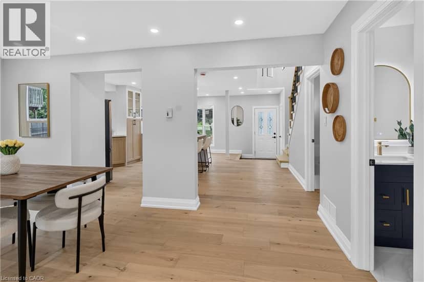 20 SUNVALE Place — photo 16 of 40