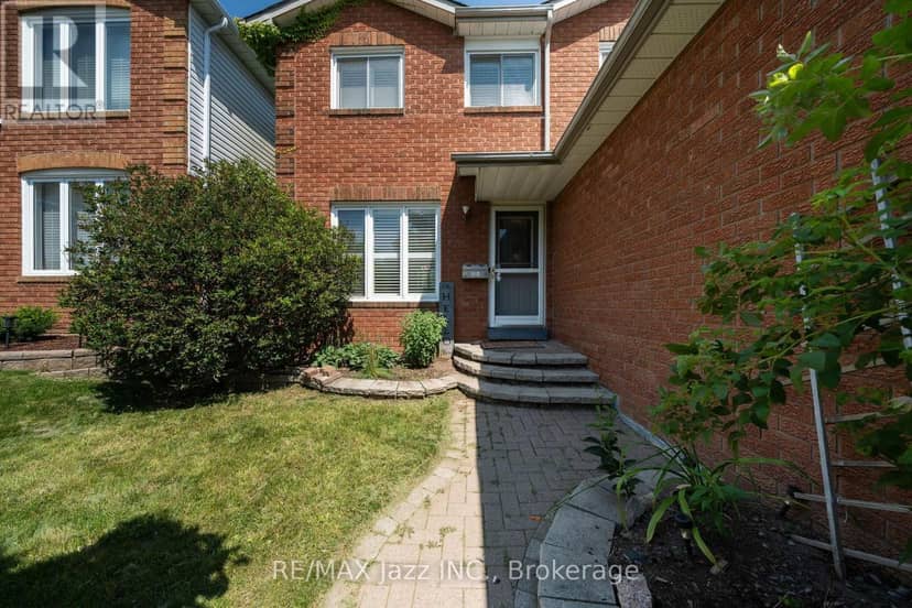 110 Freeland Avenue — photo 3 of 40