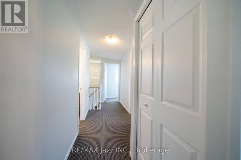 110 Freeland Avenue — photo 30 of 40
