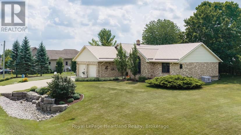 51 Kruse Drive, Huron East, photo 2