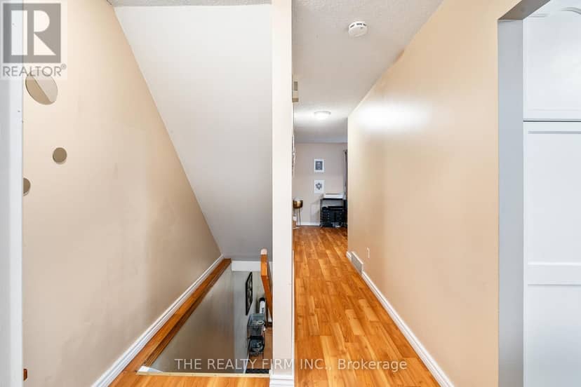 67 - 1990 Wavell Street — photo 19 of 24