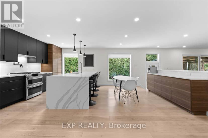 5466 Edgewater Drive — photo 4 of 40