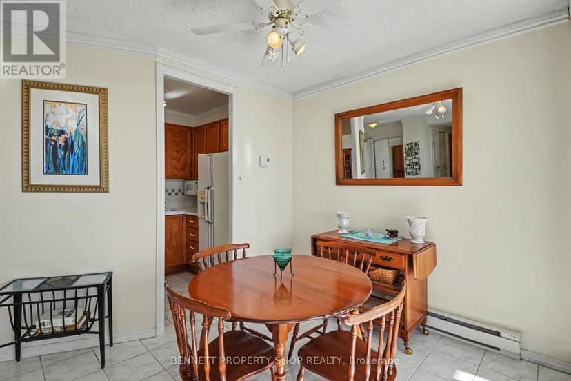 903 - 530 Laurier Avenue W — photo 4 of 19