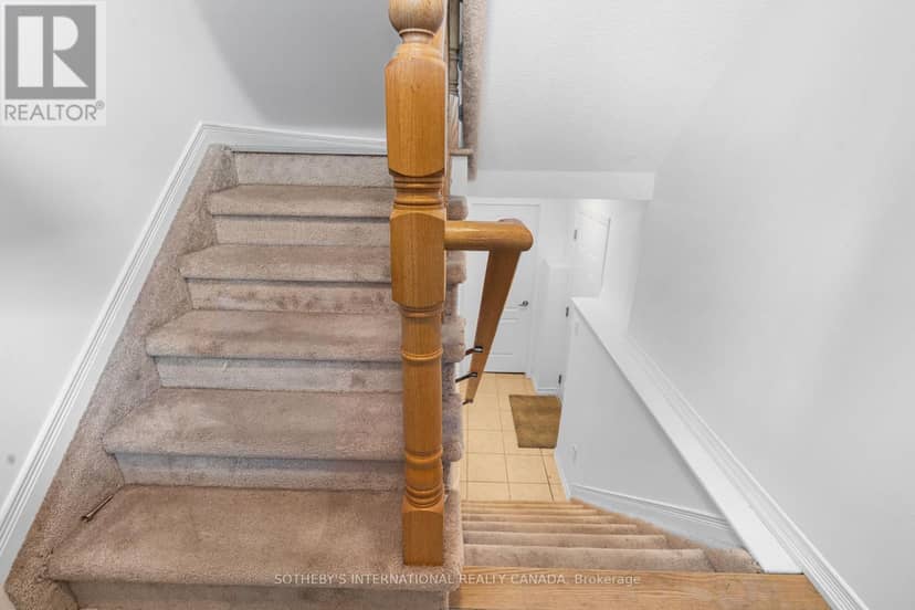 77 Franks Way, Barrie, photo 3