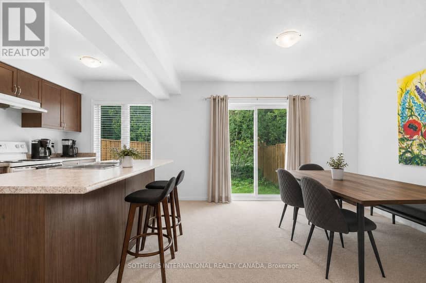 77 Franks Way, Barrie, photo 5