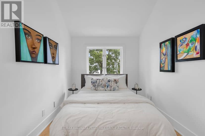 11 Crestwood Drive — photo 15 of 32