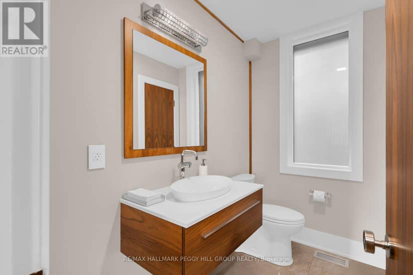11 Crestwood Drive, Barrie, photo 8